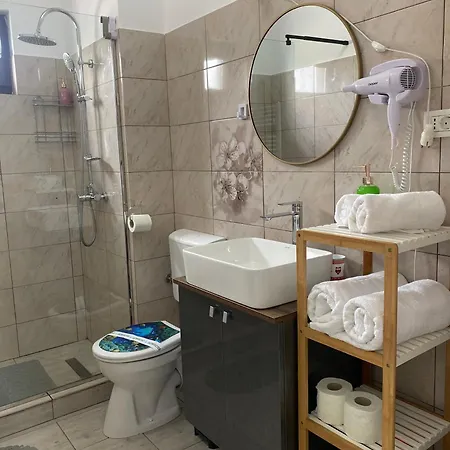 Apartment By The Sea Mamaia Nord